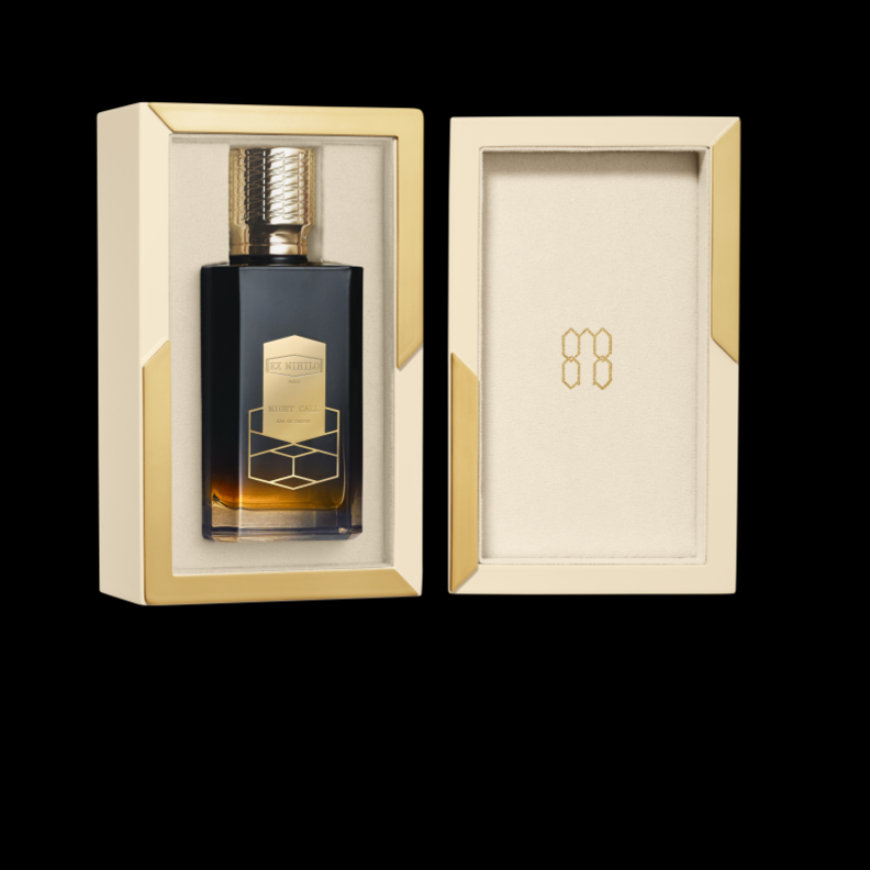 Night Call.. عطر آسر في قلب الليل