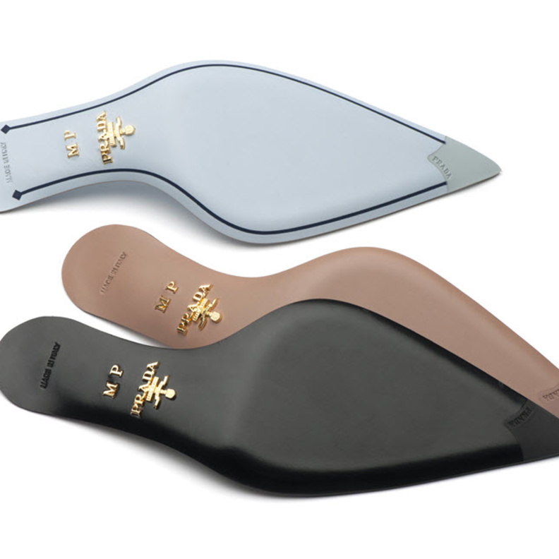 أحذية Prada  المصنوعة حسب الطّلب في دبي 
