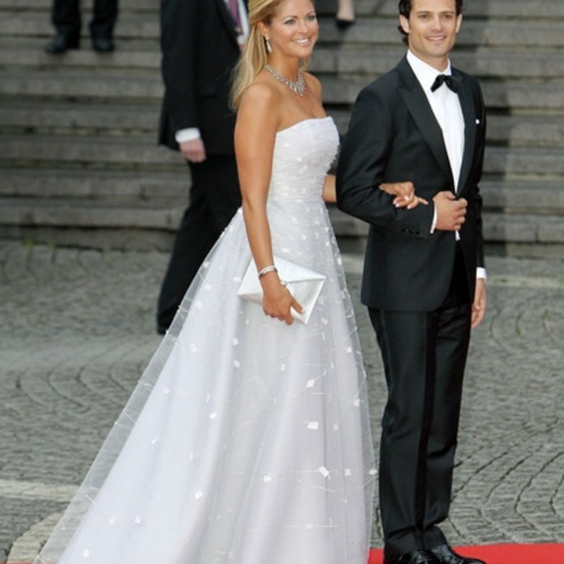  Princess Madeleine وشقيقها الأمير كارل فيليب
