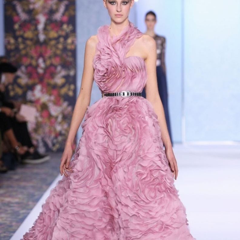Ralph & Russo فستان للخطوبة من