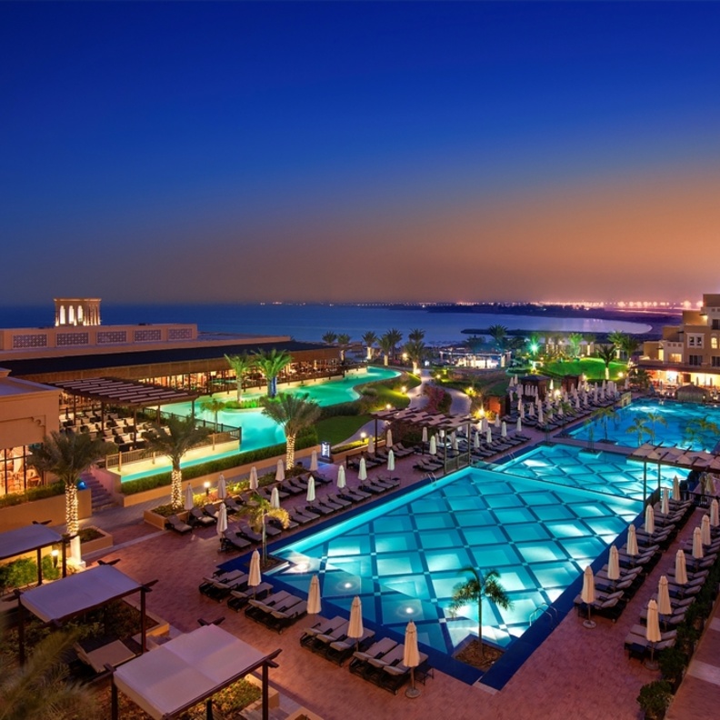 Rixos Bab Al Bahr  المشهد المطل على بركة السباحة