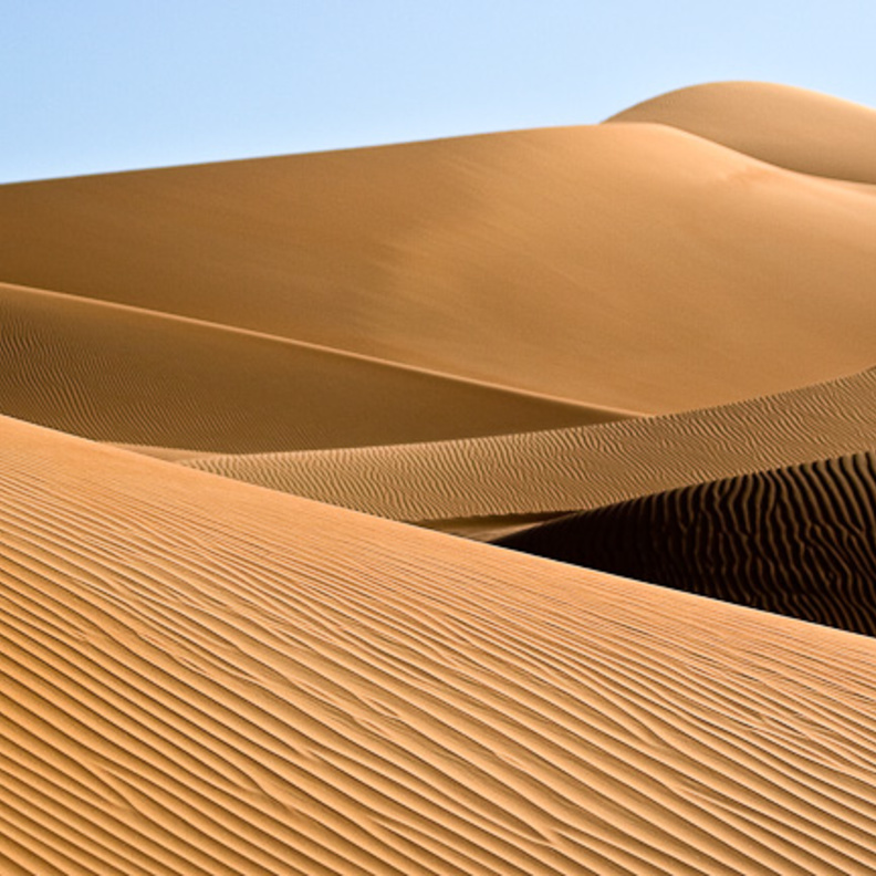 معجزة إلهية تسببت في نجاة الشباب الاربعة