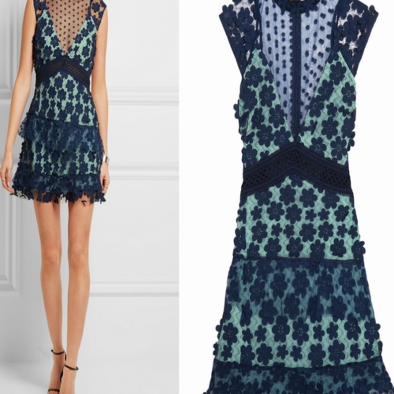 Self-Portrait فستان قصير من