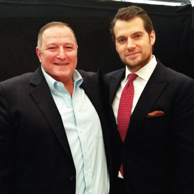 سوبرمان مع محاور المشاهير عدنان الكاتب