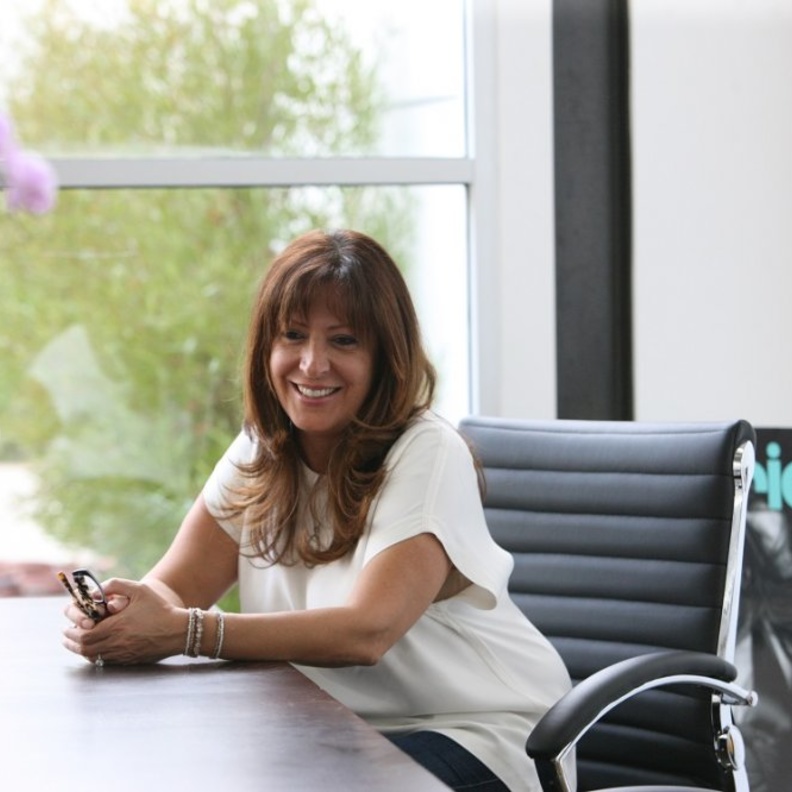 سلاسل Fireworks المميزة 