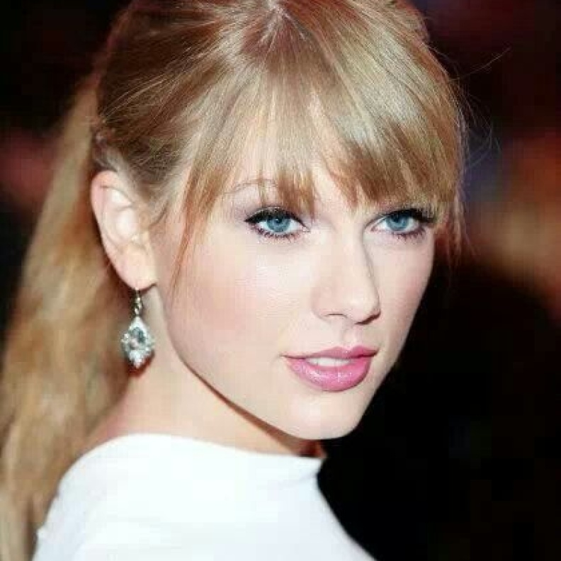 Taylor Swift3