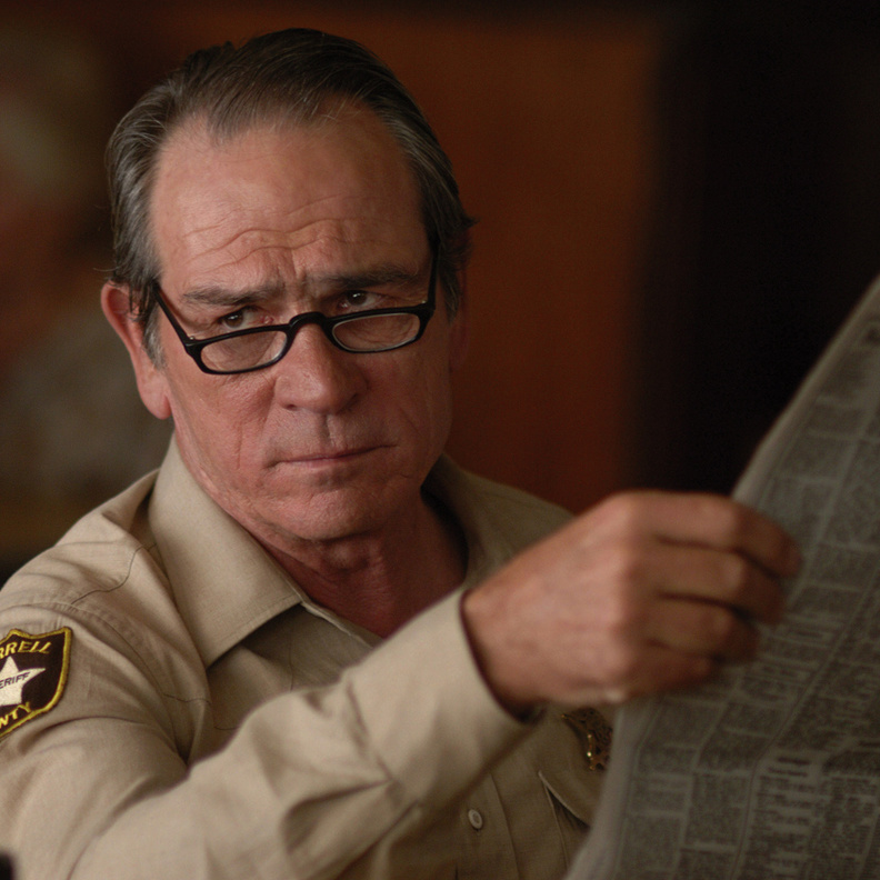 تومي لي جونز