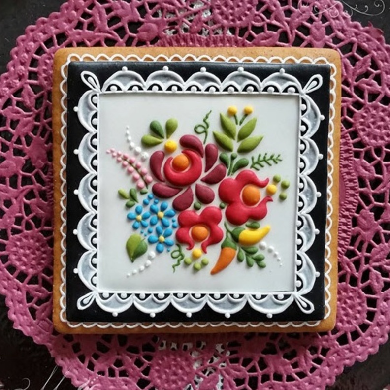 هل رايتم اجمل من هذه الكوكيز المطرزة؟