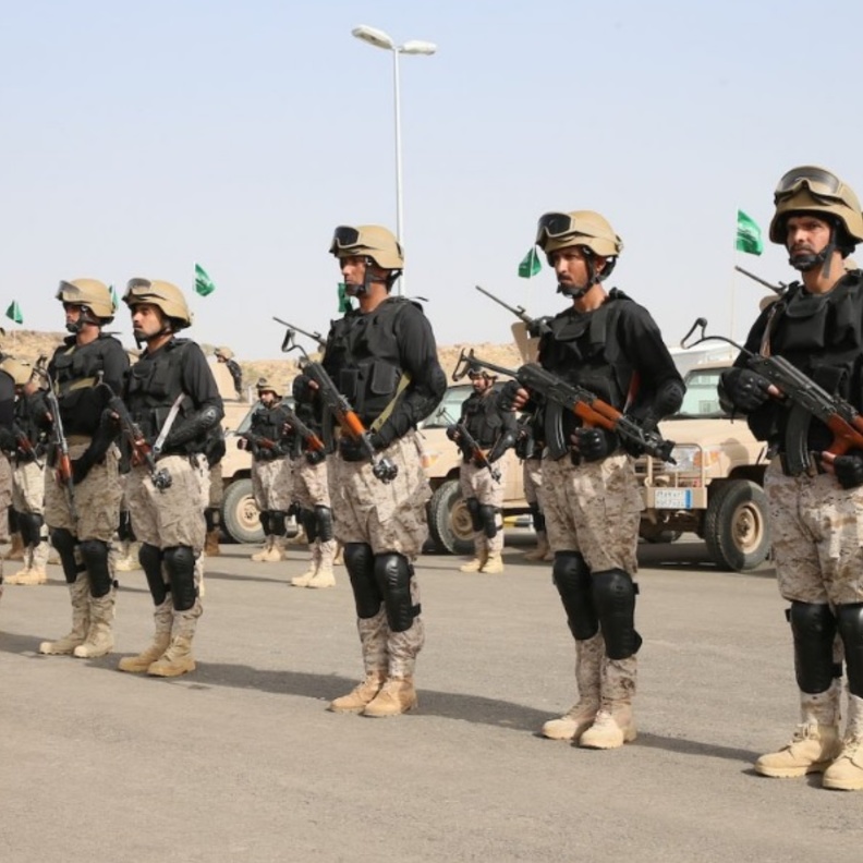 القوات البرية السعودية فتحت باب القبول في سلاح "الشرطة العسكرية"