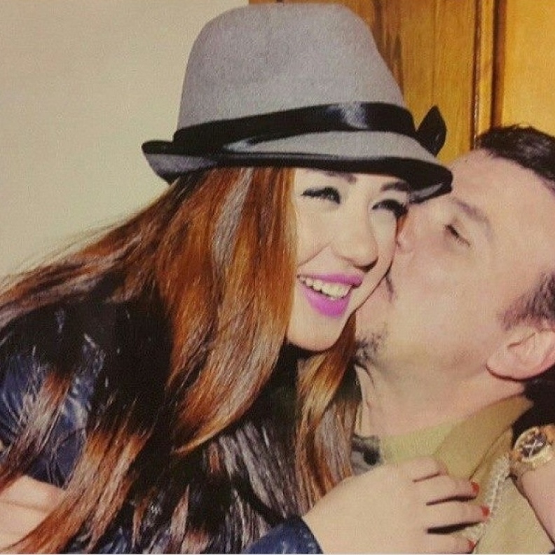 صورة تجمع سارة سلامة بوالدها تنال إعجاب الجمهور