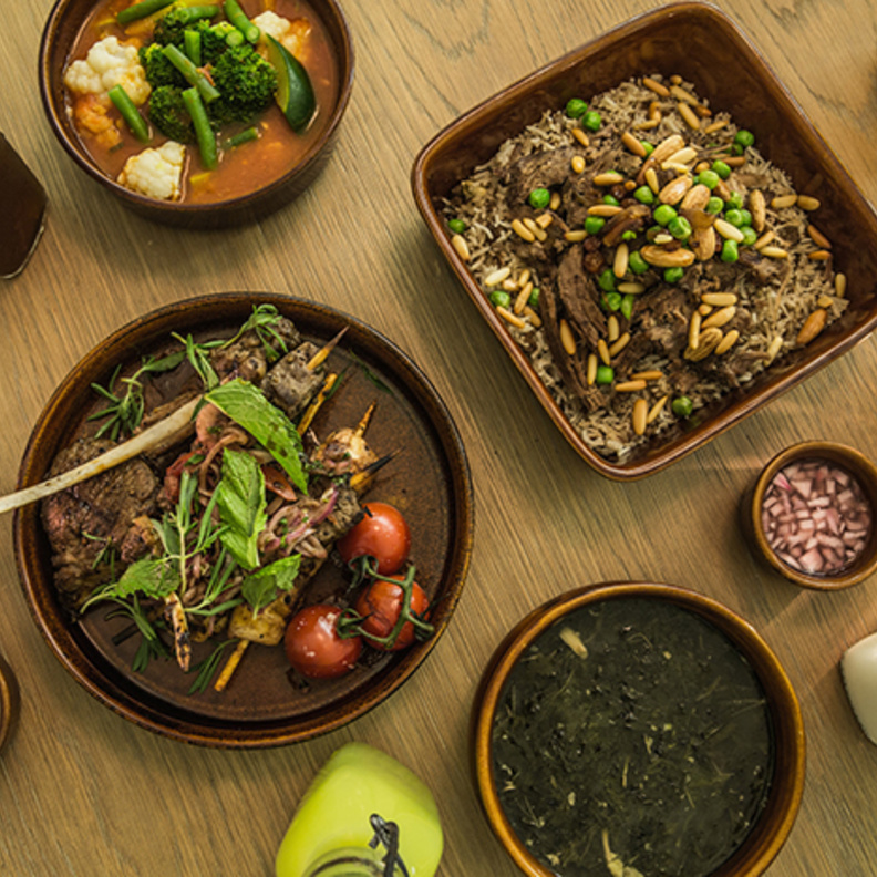 مطعم "3 في 1 " أجواء رمضانية في واحدة هادئة في وسط دبي