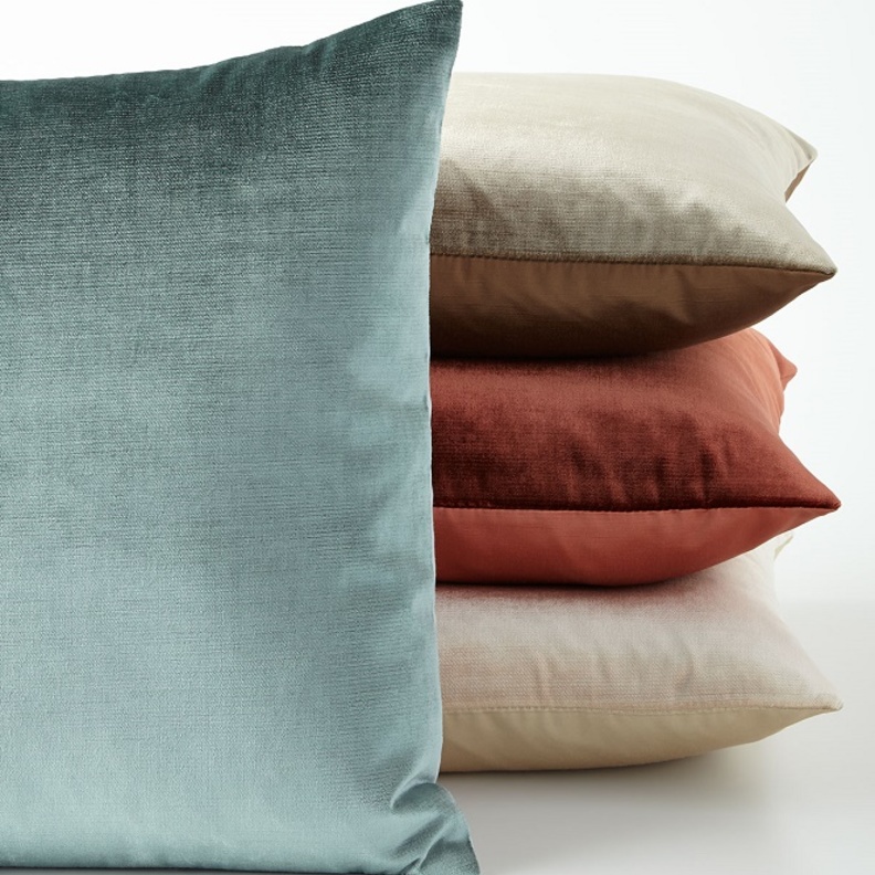 Venice Knife-Edge Pillow