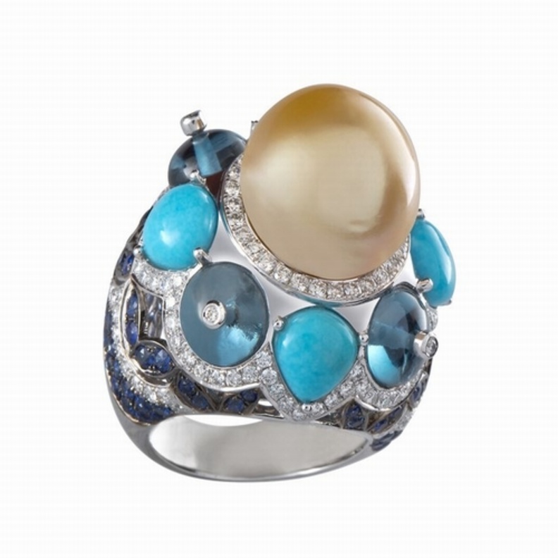 مجوهرات أمواج تطلق مجموعة خاصة ليوم الام 