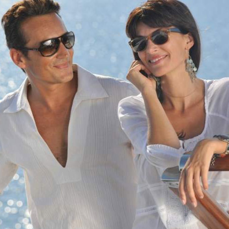 رحلات بحرية مشمسة بشهر العسل