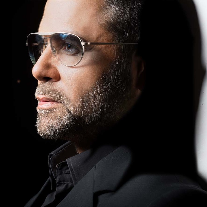 عشت كوابيس قبل اطلاق "انا الموقع ادناه".. وهذا الدرس تعلمته