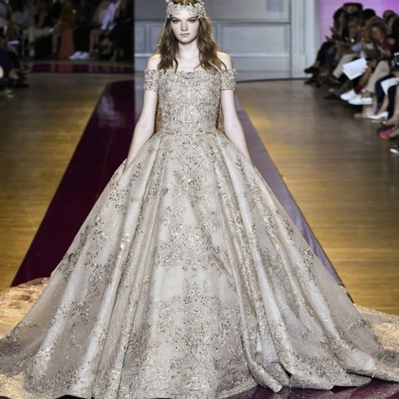 Zuhair Murad فستان زفاف من 