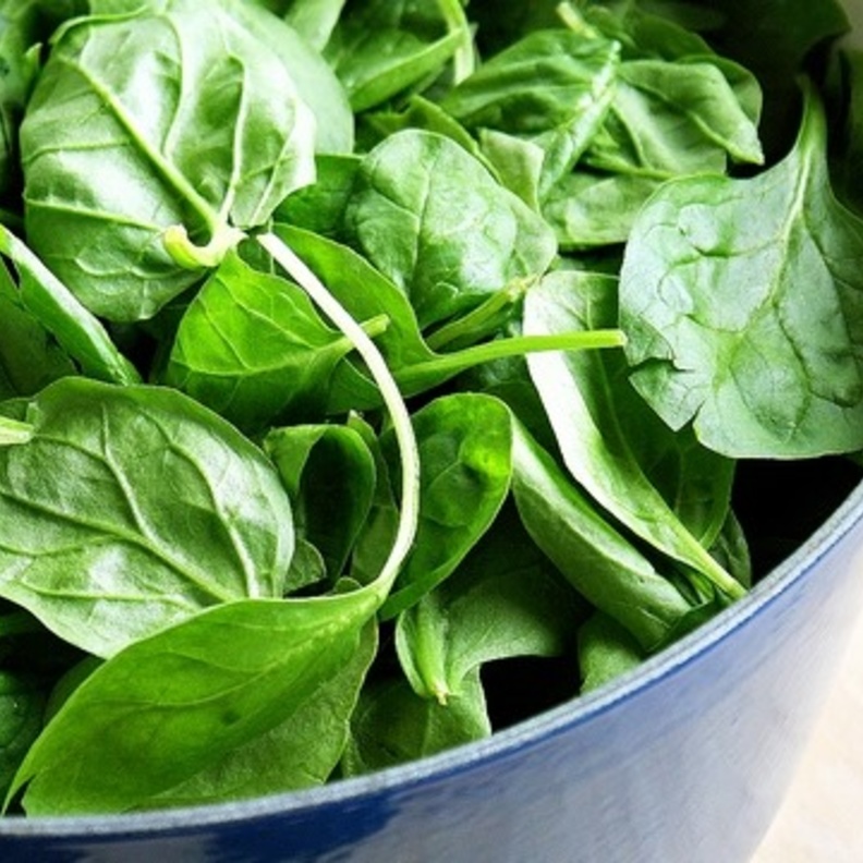 فوائد السبانخ الصحية