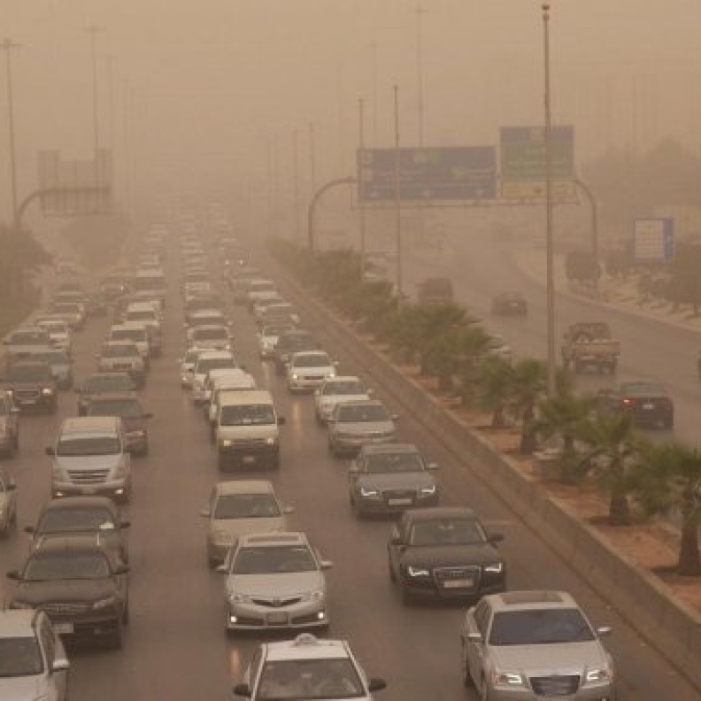 الأرصاد السعودية تحذر من رياح مثيرة للغبار