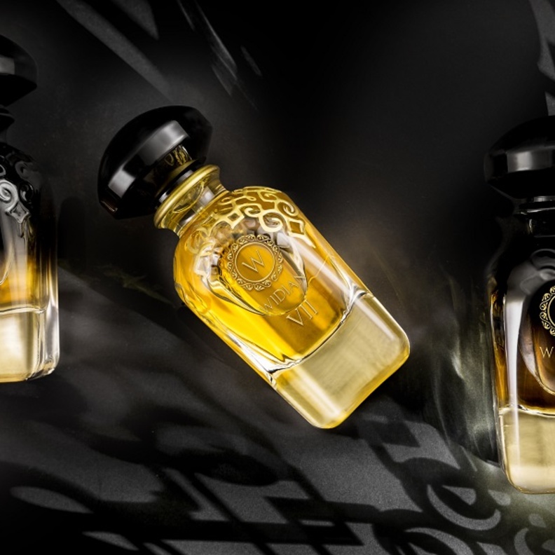 عطور "وديان" من AJ Arabia 