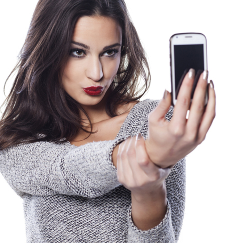 aimera تطبيق مناسب لمحبي التقاط السيلفي