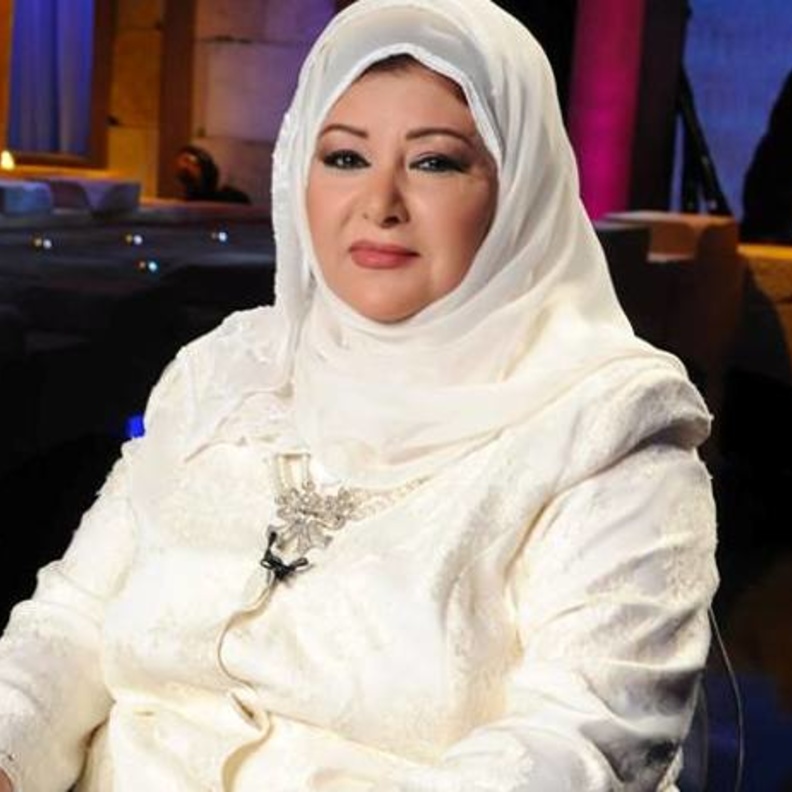 رفضت فكرة تقديم سيرتها الذاتية