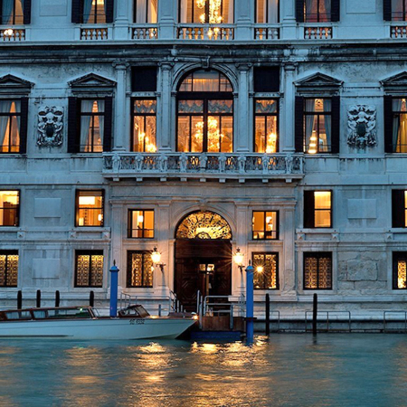 فنادق فاخرة في إيطاليا لعطلة رومانسية لا تُنسى