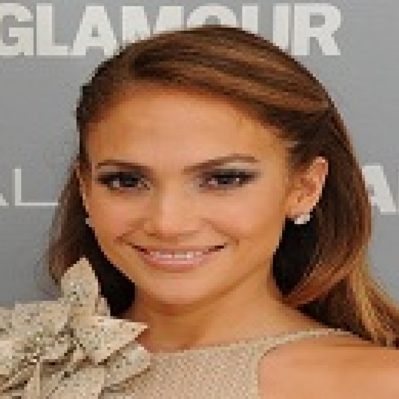 جنيفر لوبيز بمجوهرات  هاري وينستون  