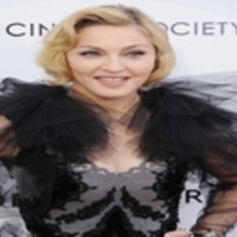 لماذا بكت مادونا على المسرح؟