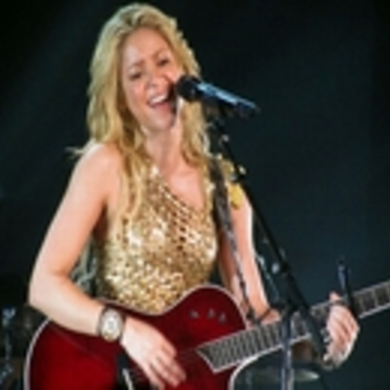 شاكيرا تحيي حفلا في القاهرة 12 ديسمبر