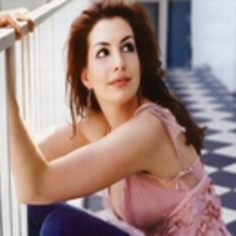 آن هاثاواي ترغب بتجسيد كايت ميدلتون سينمائيا