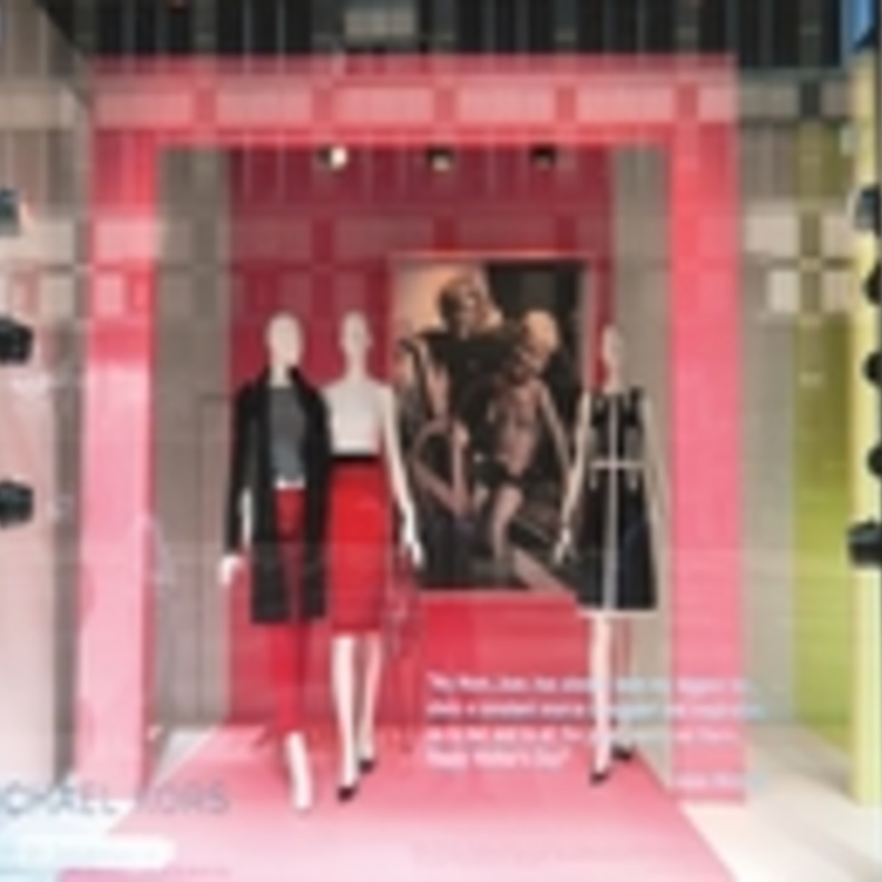 Bloomingdale’s  يحتفل بعيد الأم على طريقته