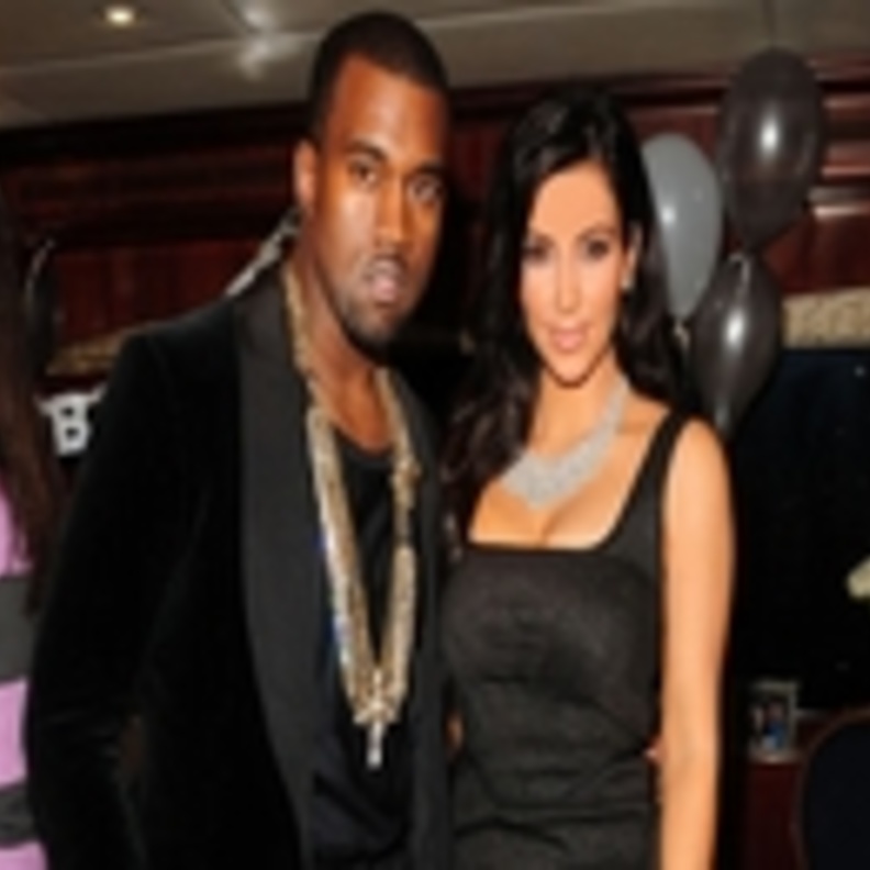 كاني ويست معجب بكيم كاردايشان