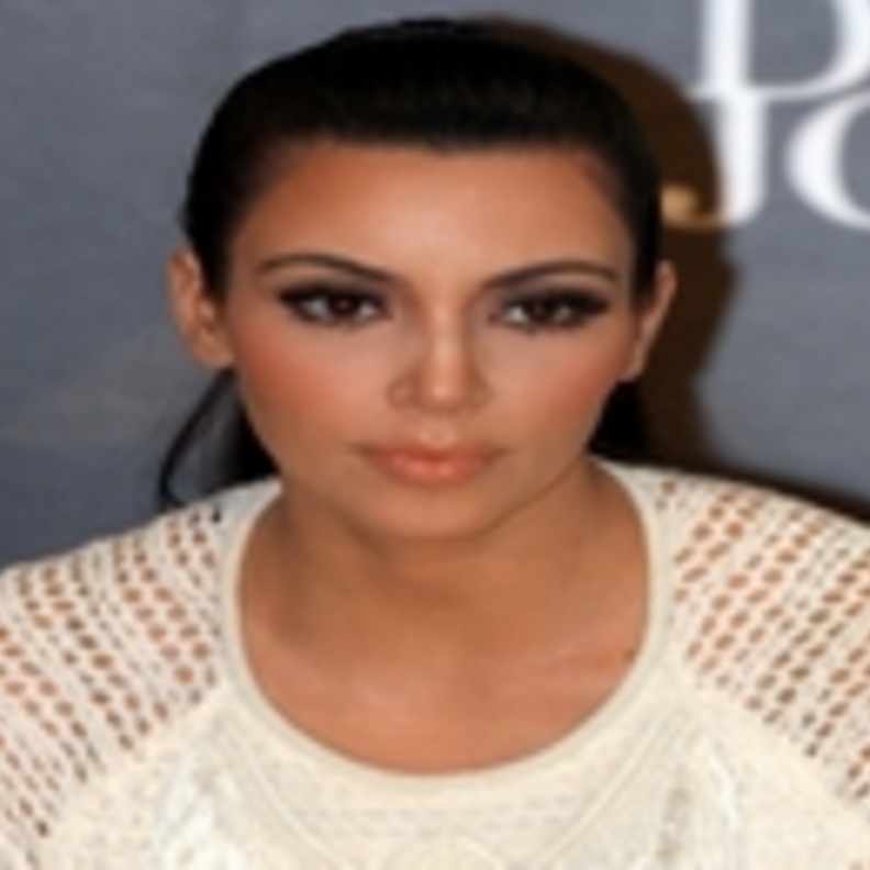 الأمومة أحد أسباب طلاق كيم كرديشيان