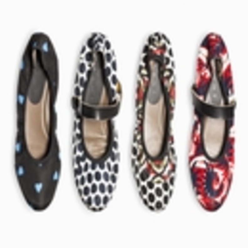 كوني باليرينا مرحة  مع  MARNI