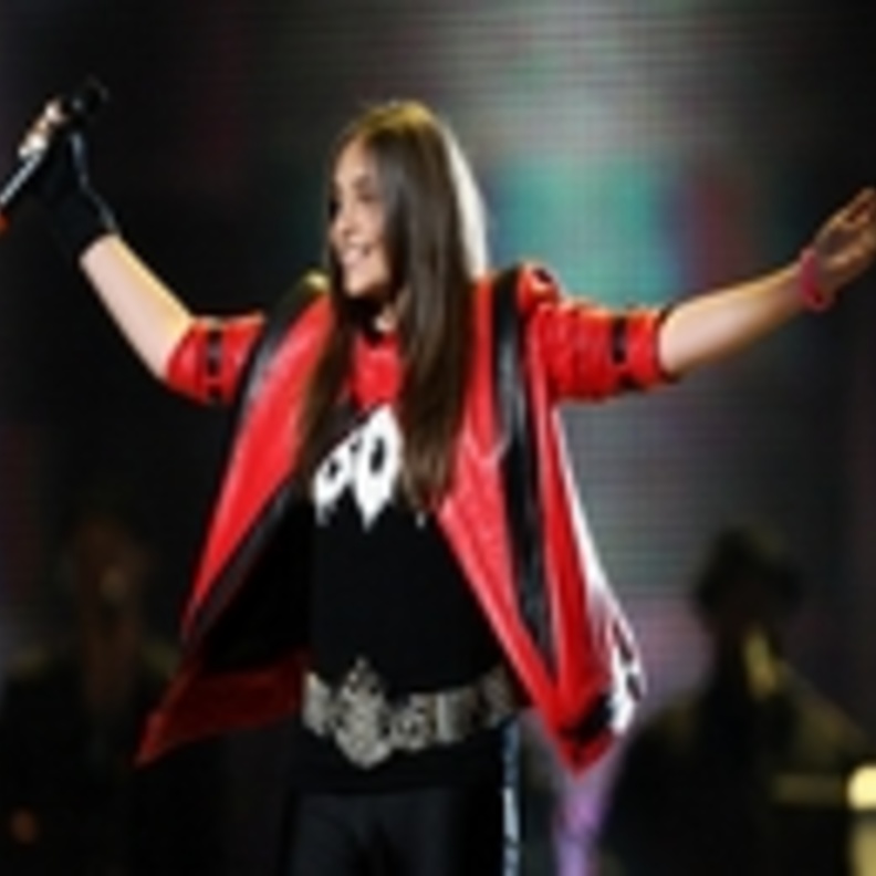 باريس جاكسون تدخل عالم كرة القدم