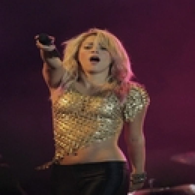 شاكيرا تختتم مهرجان موسيقى الروك بريو دي جينيرو