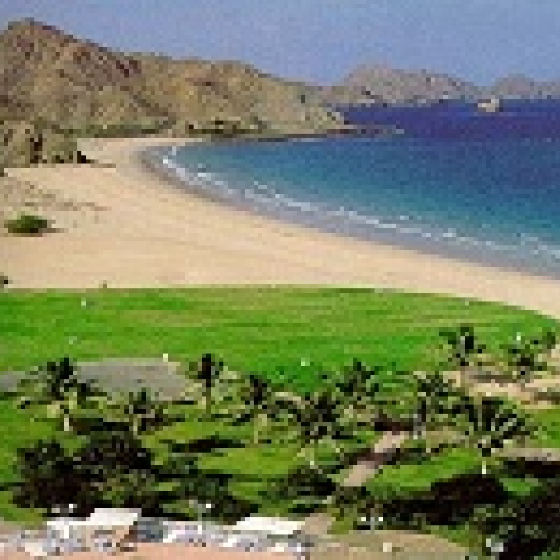 بوشر العمانية...منطقة سياحية مبهرة