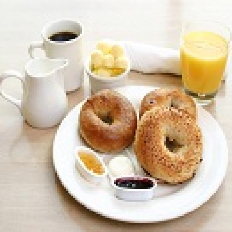 الإفطار الغني بالبروتين يخفض الشهية 