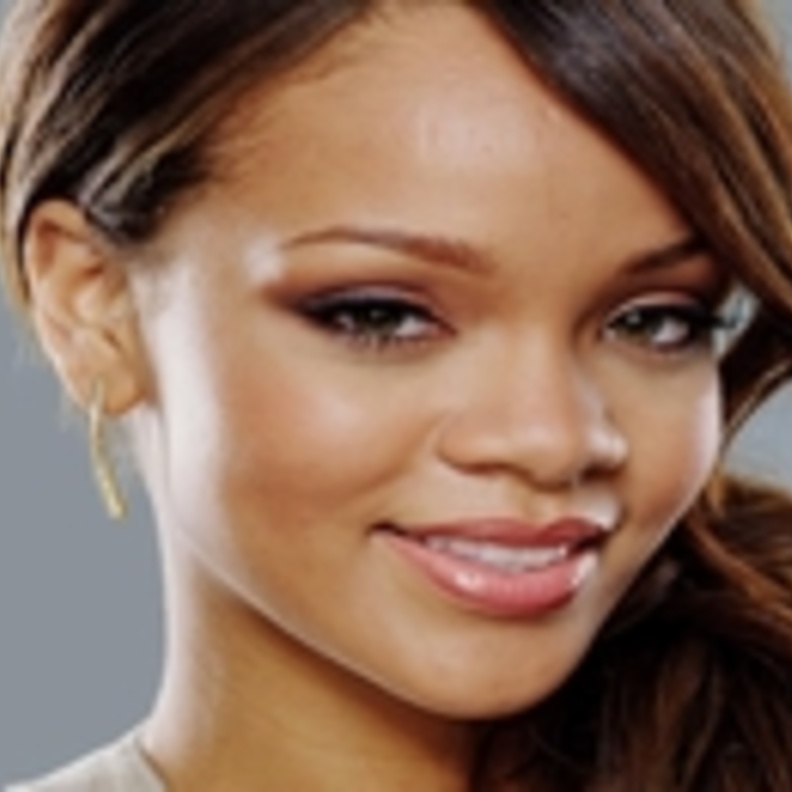 مزارع يطرد ريهانا بسبب جرأتها