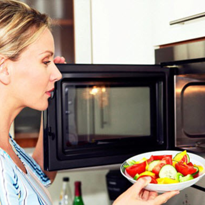 الطبخ بالميكروويف آمن