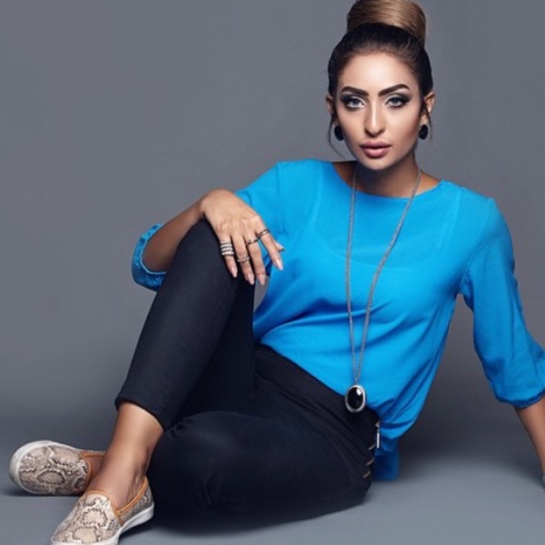 اطاله انيقة لنور الغندور 