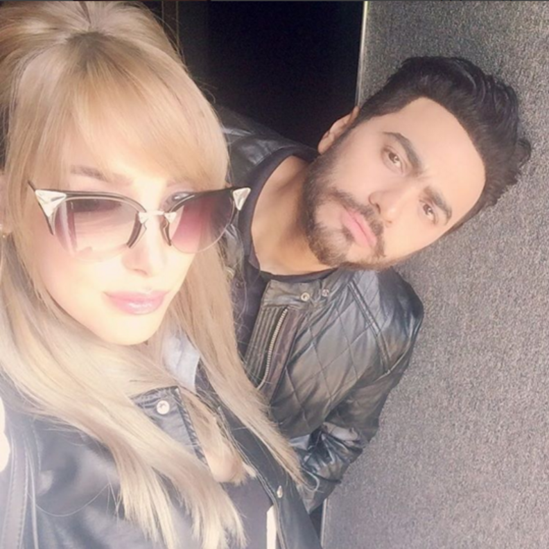 تامر حسني مع زوجته بسمة بوسيل بأحدث صورة لهما