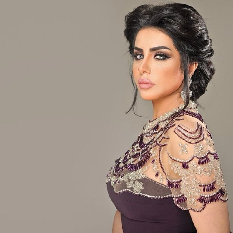 مكياج نجاة على حليمة بولند