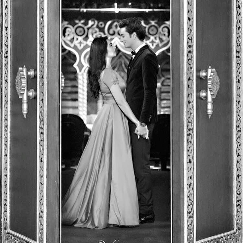 الصورة الرسمية للخطوبة فى المسرح القومى