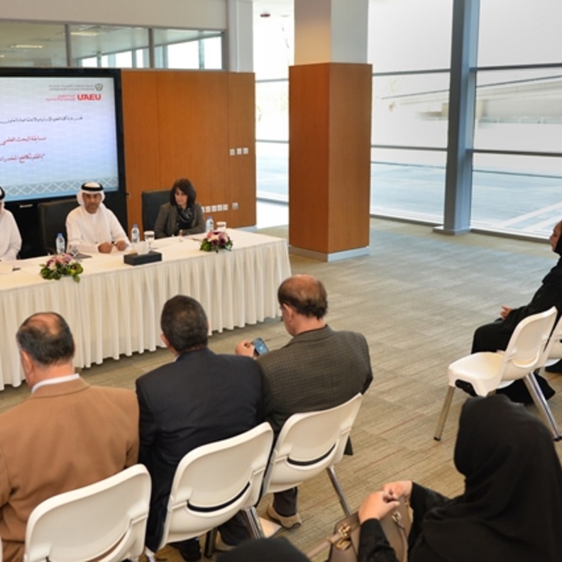 شرطة دبي تكافح المخدرات بالقلم!