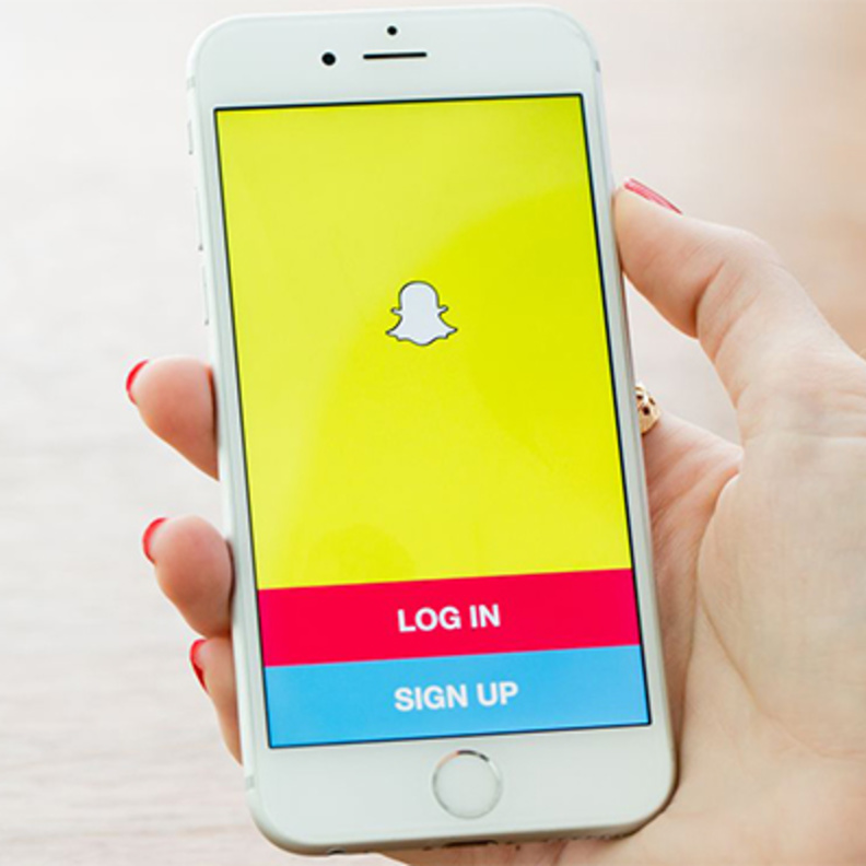 هل ستتيح سناب شات قصصها على الويب؟