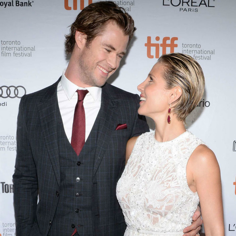 كريس هيمسوورث عن زوجته كل يوم احبها اكثر