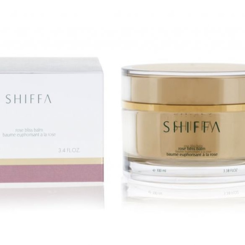 باقة من المنتجات الفعّالة للعناية بالبشرة من  Shiffa