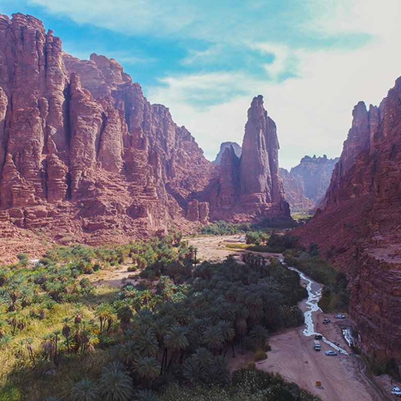 تنفّس روح السعودية في 13 وجهة على الساحل الغربي