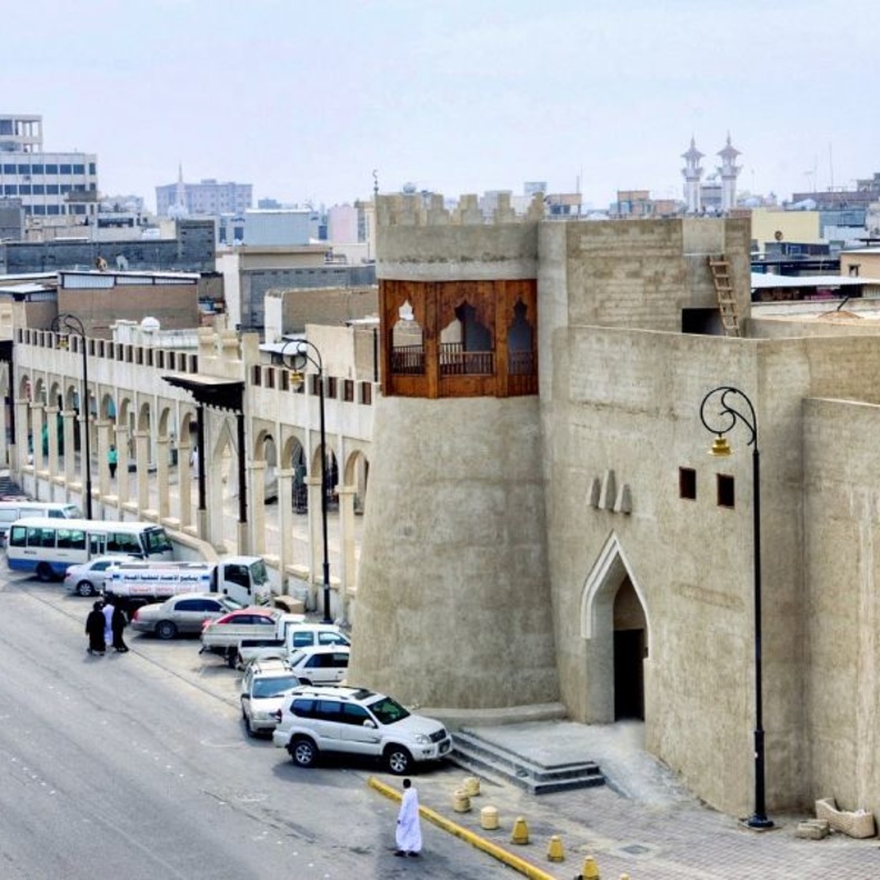 سوق القيصرية.. قصة واحد من أقدم الأسواق التاريخية بالمملكة - الصورة من (واس)